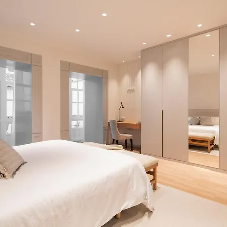 Housingcoruna Real58 La Corogne