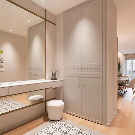 Apartamento Housingcoruña Real58 *