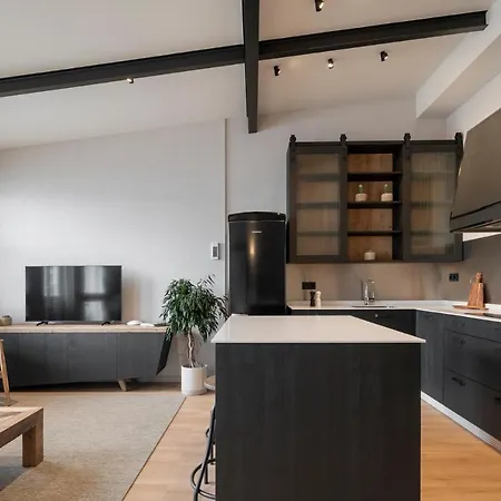 Apartamento Housingcoruña Real58 *