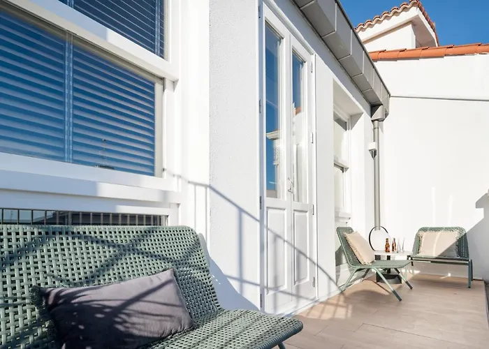 Housingcoruna Real58 *