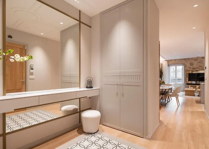 Daire Housingcoruna Real58 *